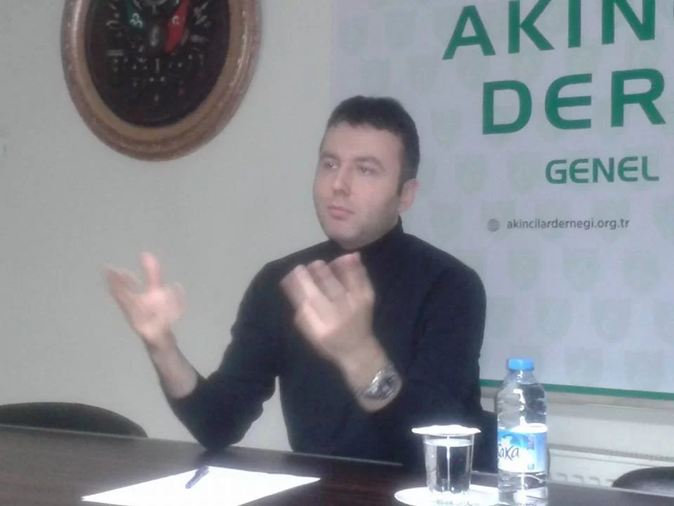 Diriliş Sohbetleri / Gazeteci Mehmet Akif Ersoy